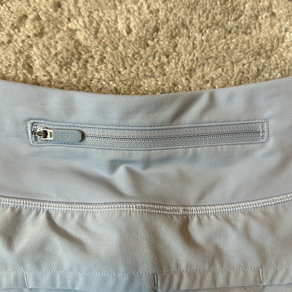 Lululemon Speed Up High-Rise Lined Short 2.5” Size 4 Light Blue - Picture 4 of 9